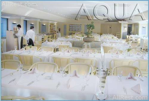 Aqua Hotel 36